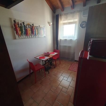 Gesuitirooms Sona Exteriér fotografie
