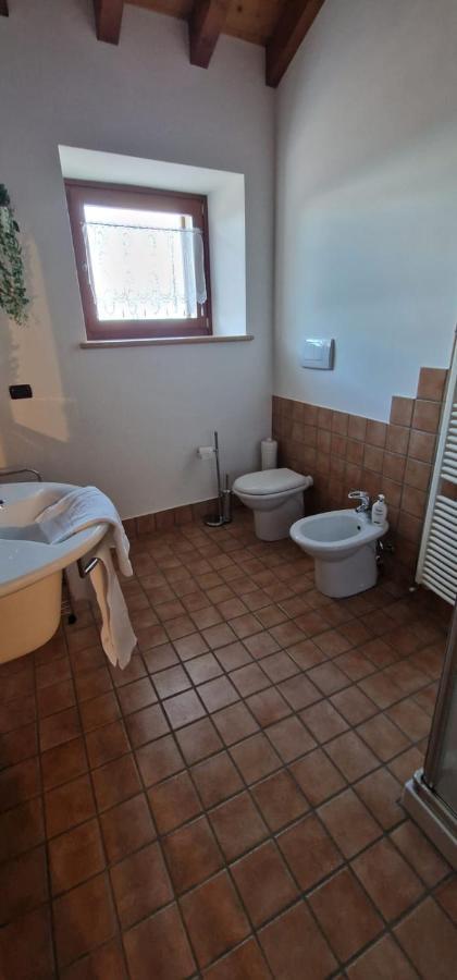 Gesuitirooms Sona Exteriér fotografie