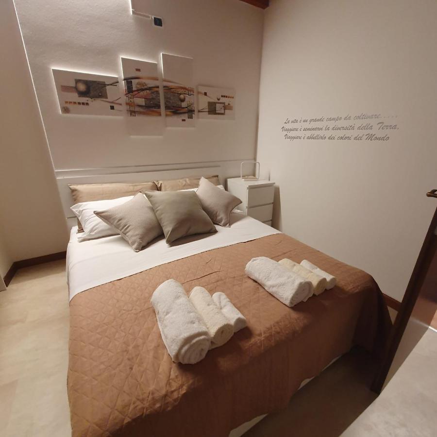 Gesuitirooms Sona Exteriér fotografie