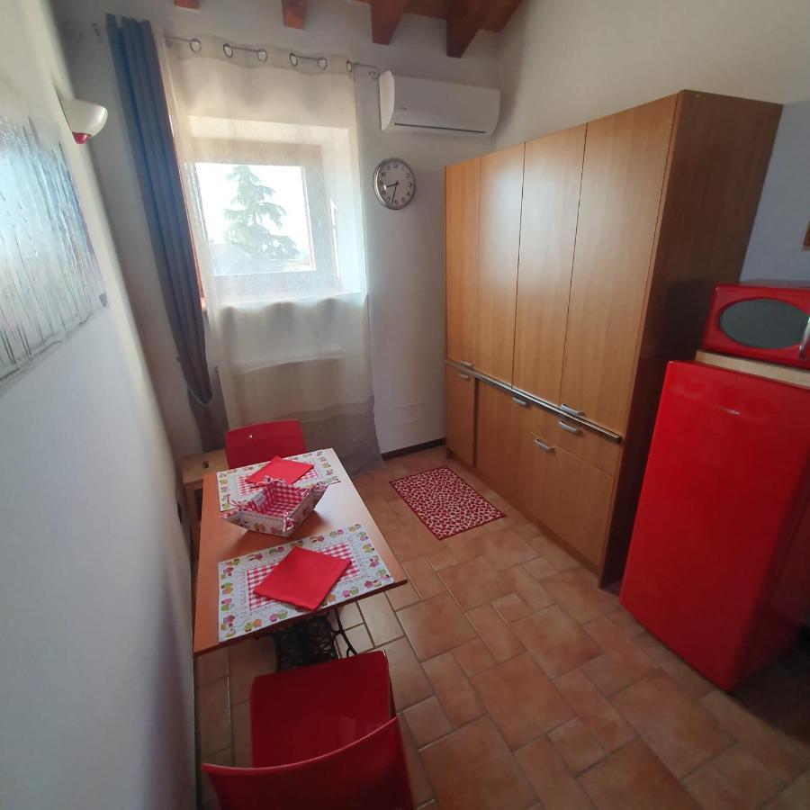 Gesuitirooms Sona Exteriér fotografie